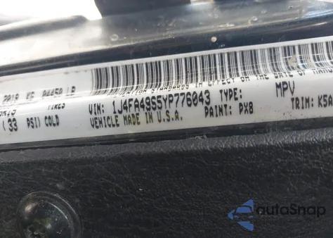 2000 Jeep Wrangler Sport from USA, damaged, VIN 1J4FA49S5YP776043